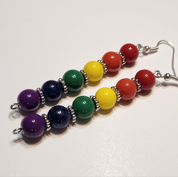 Hand Crafted LGBTQ+ Pierced Earrings Colorful Beaded Dangle Rainbow - Picture 2 of 5